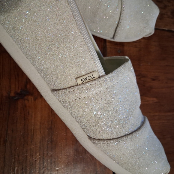 TOMS Women's White Glitter Classic Alpargata Slip-On Shoes - Picture 4 of 5